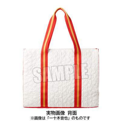 うたの☆プリンスさまっ♪ キルティングバッグ UTA☆PRI WONDERLAND Ver.「聖川真斗」 <バッグ>本体…約縦330×横420×マチ135mm、持ち手…約580×幅40mm、<ラゲッジタグ>本体…約縦140×横70mm、ストラップ…約210×幅10mm