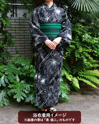 うたの☆プリンスさまっ♪ K.M☆U.P YUKATA-MODE 浴衣 「夏の夜」 身丈(肩)約167cm、袖丈約49cm、裄丈約68cm(適応身長 約155cm~約168cm)、ビジュアルカード:約縦210×横297mm(A4サイズ)