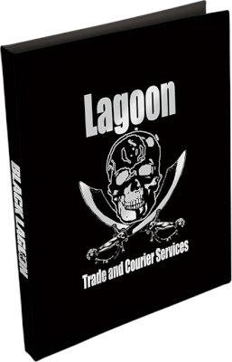 合皮製カードファイル BLACK LAGOON「ラグーン商会」 約縦220×横180×マチ22mm(対応カードサイズ：縦96×横71×厚さ3mm以内)